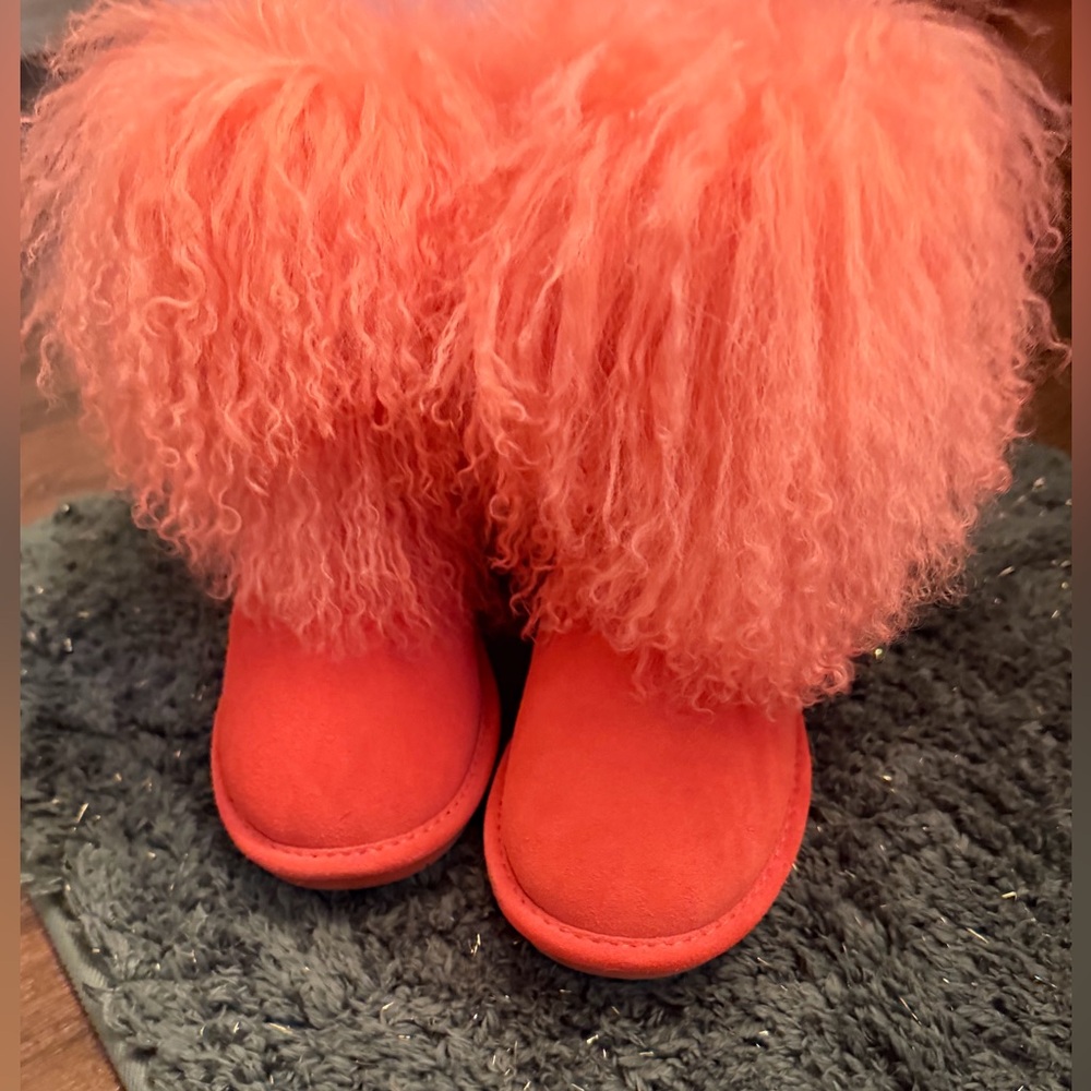 bearpaw Boo wheat boots short shaft long fur